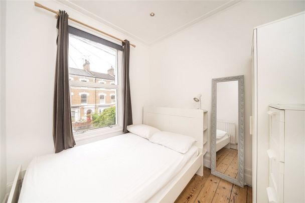 Ferndale Road, Clapham North, SW4 - Photo 1