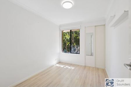 FANTASTIC VILLA IN PRIME LOCATION - Photo 5