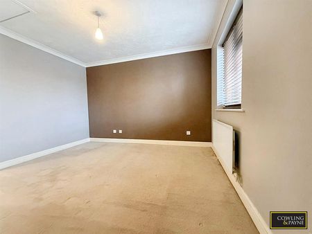 CHEYNE COURT, WICKFORD - Photo 5