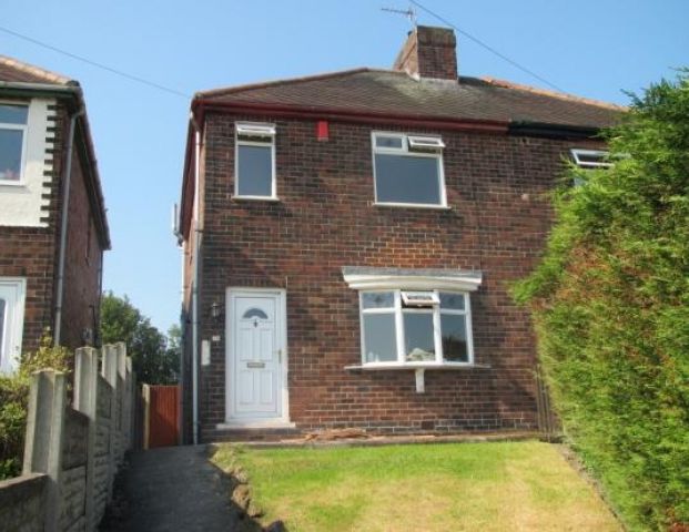 3 bed Semi Detached, - Photo 1