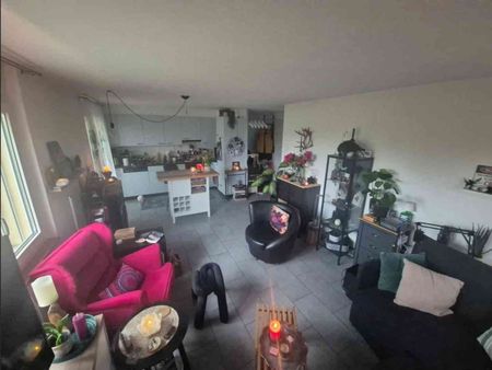2.5 Zimmer, 65 m², 1. Stock - Photo 2
