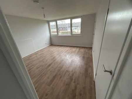 3 bedroom character property to rent - Photo 4