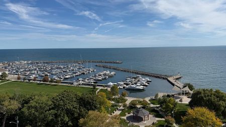 For Lease - 11 Bronte Road Unit# 501, Oakville, Ontario - Photo 2