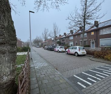 Eengezinswoning in de Zeeheldenwijk - Photo 1