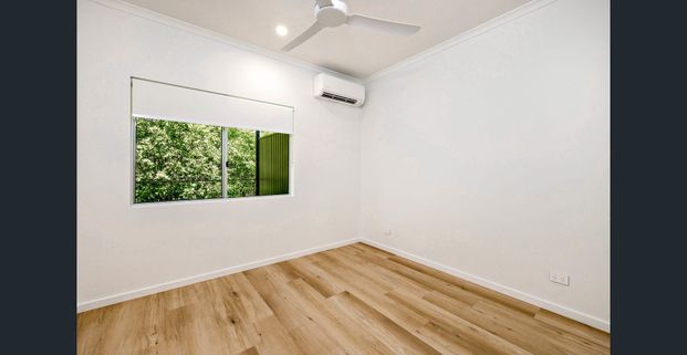 The pinnacle of living - unfurnished luxury apartment - Photo 1