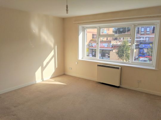 2 bedroom apartment to rent Station Road, New Milton, BH25 - Photo 1