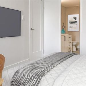 Marlborough Court - Photo 2