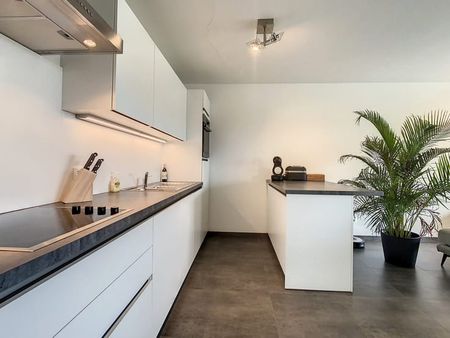 Appartement te huur - Foto 3