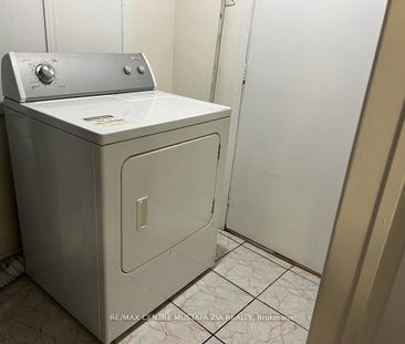 For Lease - 1088 Windbrook Grove Unit# Bsmt, Mississauga, Ontario - Photo 4