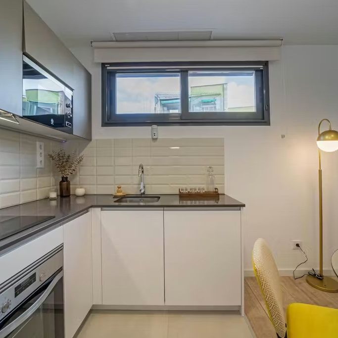 Calle del Cardenal Cisneros, Madrid, Community of Madrid 28010 - Photo 1