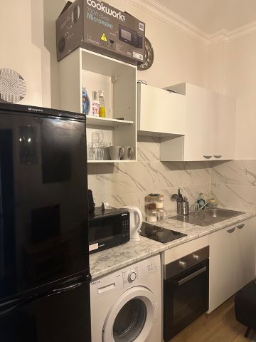 1 Bed Flat, Castletown Road, W14 - Photo 5