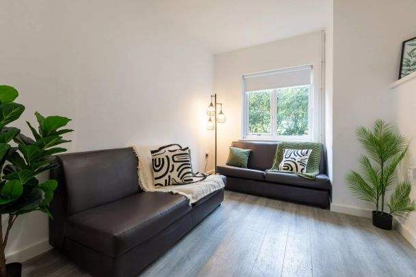 Gold Ensuite Medium - Photo 1