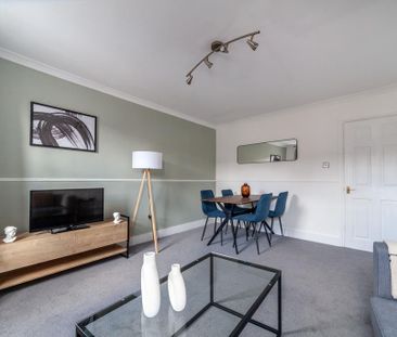 2 bedroom flat to rent - Photo 6