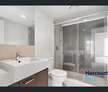 Two Bedroom Unit in Albion - Photo 4