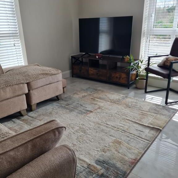 STUDENT LET 26/27, 3 3 Shellhill Square, Coleraine, BT52 2RH - Photo 1