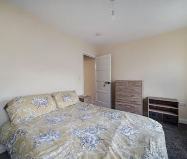 44b Fountain Hill, Derry, BT47 2BP - Photo 5