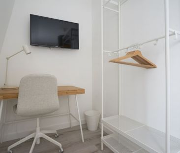 CHANZY Roommate 4 Bedrooms at Lille - Photo 5