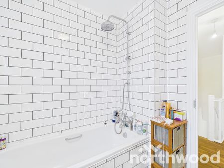 2 bedroom terraced house to rent - Photo 5