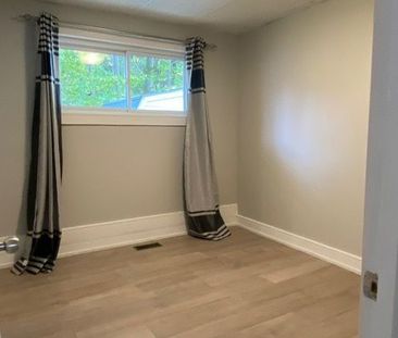 For Lease - 35 LAKESIDE Avenue, Meaford, Ontario - Photo 2