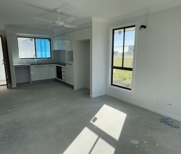 BRAND NEW TWO BEDROOM HOME - Photo 5