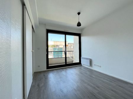 Location Appartement 1 pièce 17m² - Photo 5