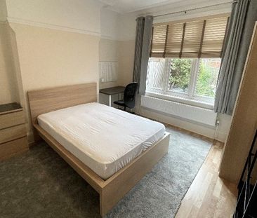 5 Bed Detached House, Balmoral Avenue, NG2 - Photo 6