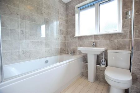 2 bedroom terraced house to rent - Photo 5