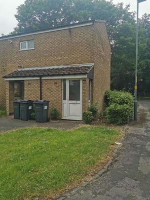 Howarth Way, Birmingham, B6 - Photo 1