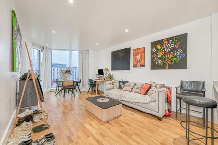 Juniper Drive, London, SW18 - Photo 3