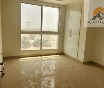 Spacious 2 BR Apartment in Al Mowaihat 3 - Photo 2