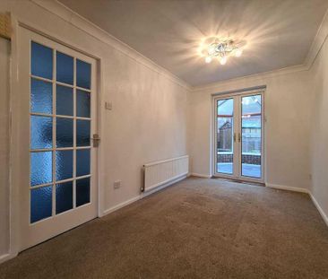 3 bedroom detached house to rent - Photo 5