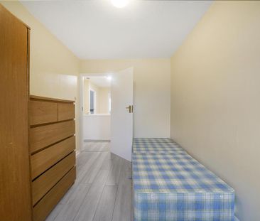 3 bedroom detached house to rent - Photo 5