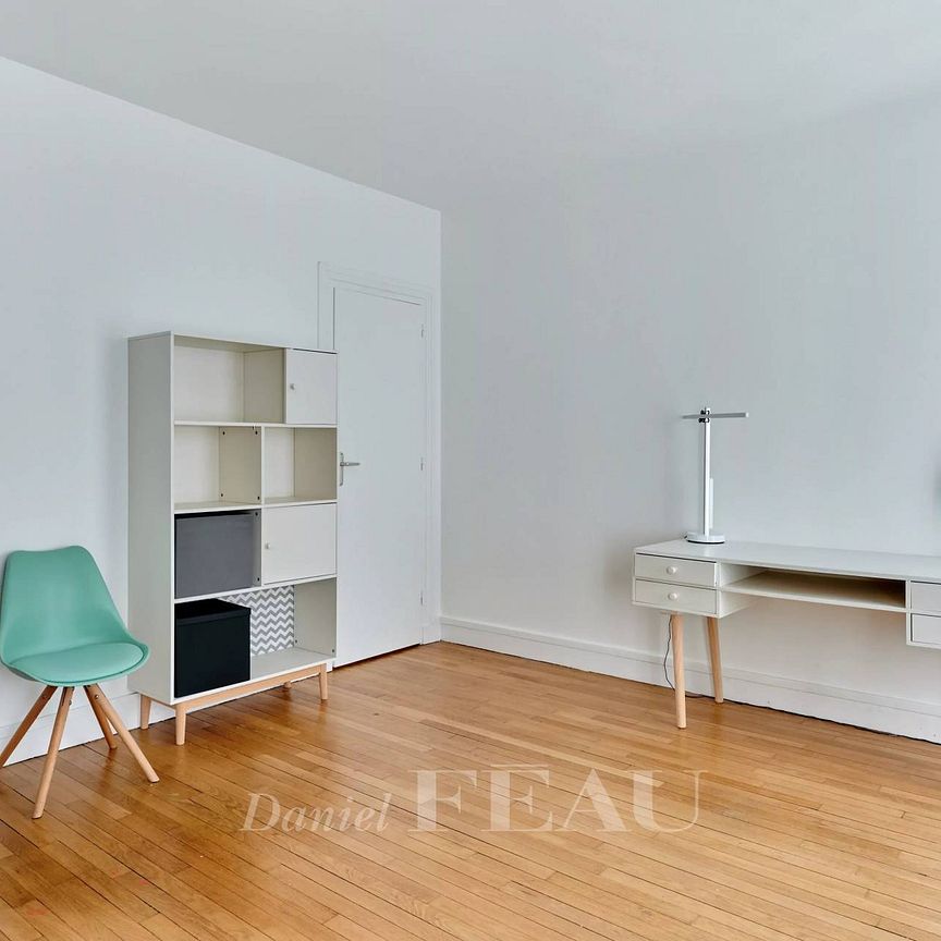 Location studio, Paris 6ème (75006), 1 pièce, 36.1 m², ref 84406395 - Photo 1