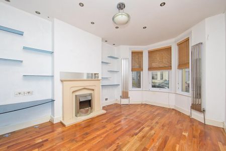 5 bedroom terraced house to rent - Photo 2