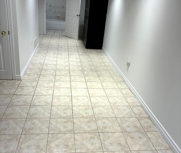 For Lease - 37 Depeuter Crescent, Bradford West Gwillimbury, Ontario - Photo 1