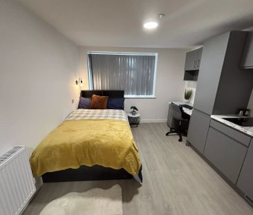 Platinum Studio - Photo 5