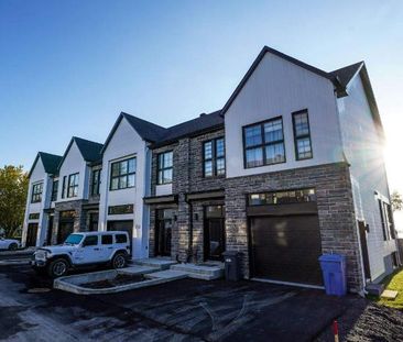 Nouvelle maison de ville avec vue sur le fleuve Saint-Laurent - Photo 3
