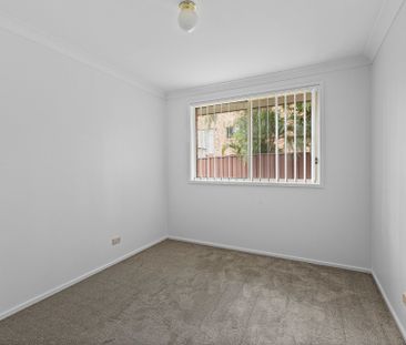 FRESHLY UPDATED HOME! - Photo 4