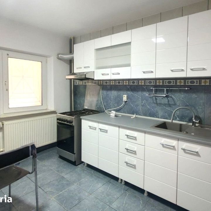 Apartament 2 cam., 1 Mai, near UMF Craiova - Photo 1