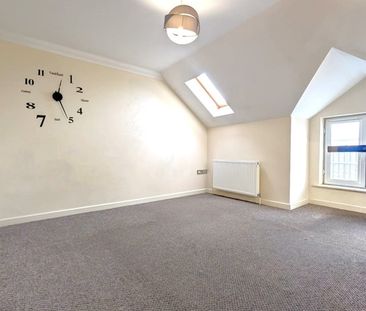 1 Bed Flat, Grove Road, LU1 - Photo 2