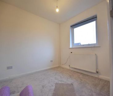 3 Bedroom Semi Detached Available Arranging tenancy - Photo 6