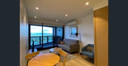 Great View 2 Bedroom + 2 Bathroom with 1 Carpark @Boxhill Station Street - Photo 4