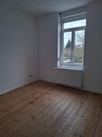 Location Maison 4 pièces 69m² TOURCOING 59200 - Photo 4