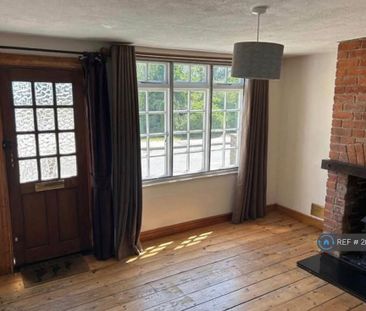 3 bedroom end of terrace house to rent - Photo 2