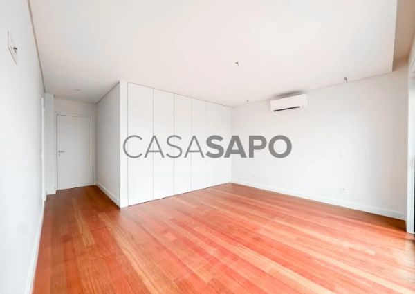 Apartamento T4 para alugar em Matosinhos