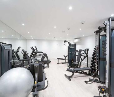 The Exchange, Marlowes, Hp, Hemel Hempstead, HP1 - Photo 1
