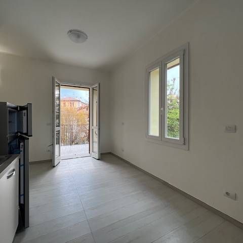 Ampio quadrilocale ristrutturato in zona Massarenti - Photo 1