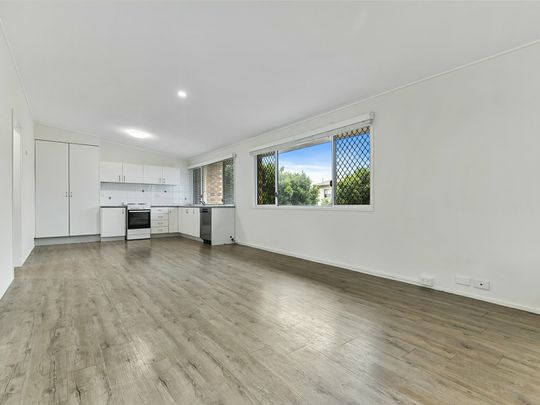 TOP-FLOOR 2 BEDROOM UNIT IN WOORIM - Photo 1
