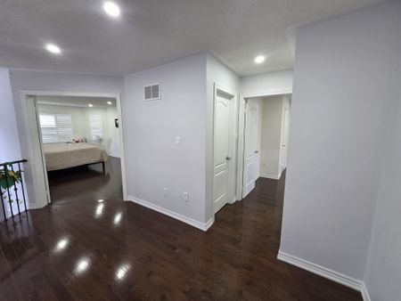 For Lease - 242 Jarrett Crossing Court, Milton, Ontario - Photo 2