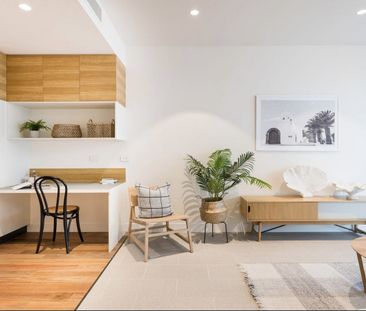 Lux Nautical Living at The Boatyard - Photo 5